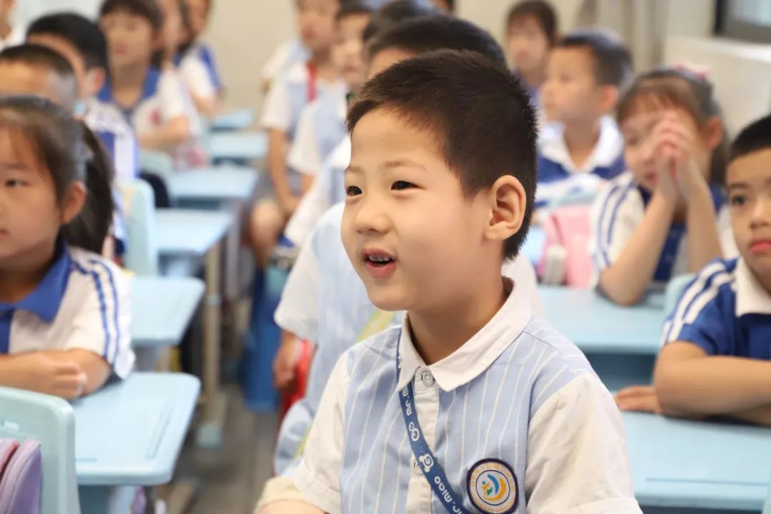 你好 小学!——石岩应人石第二幼儿园参观小学活动 第22张