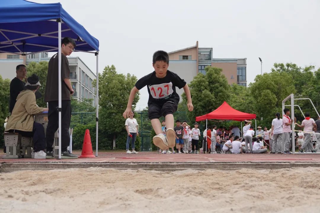 义亭小学举行2024年春季田径运动会 第27张