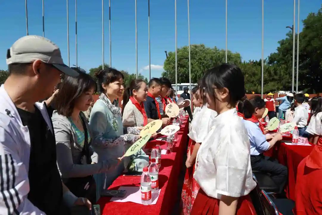 七彩童年 天天向上 | 宋庄镇中心小学校园艺术节在上上国际美术馆开幕 第29张