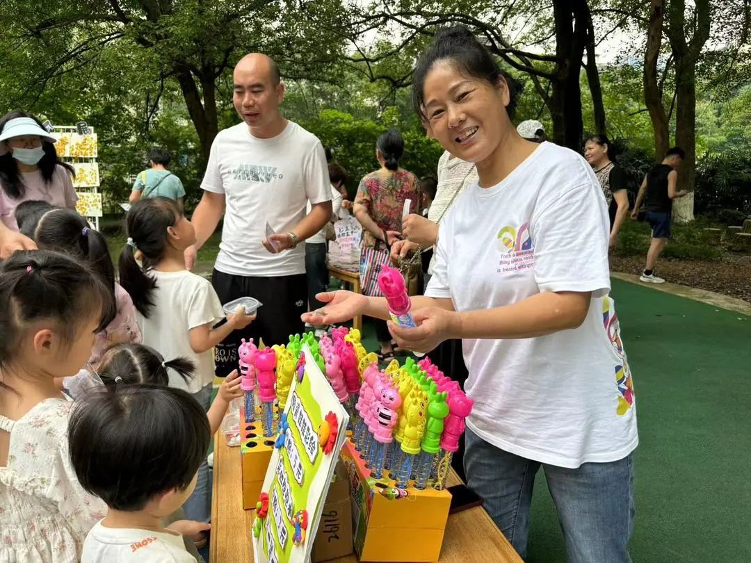 “欢乐六一,趣享成长”——燕子山小学附属幼儿园二部“庆六一”亲子主题活动 第79张