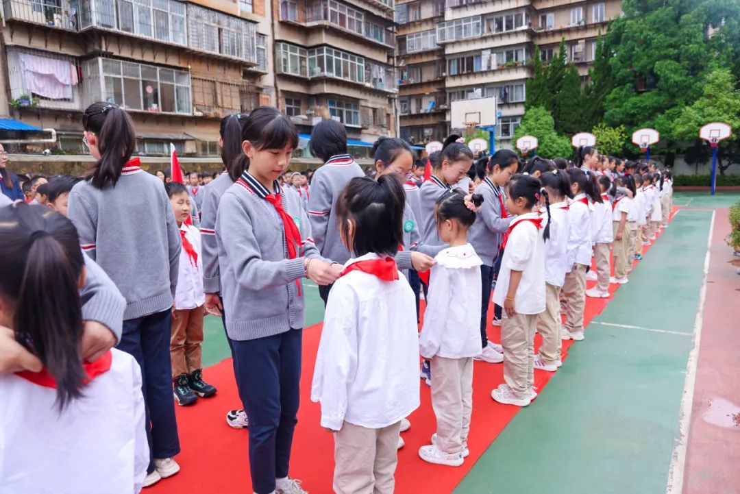 “红领巾 爱祖国”| 棕树营小学2024年“红领巾心向党 在阳光下成长”欢庆“六一”主题队日暨新队员入队仪式活动圆满举行 第28张