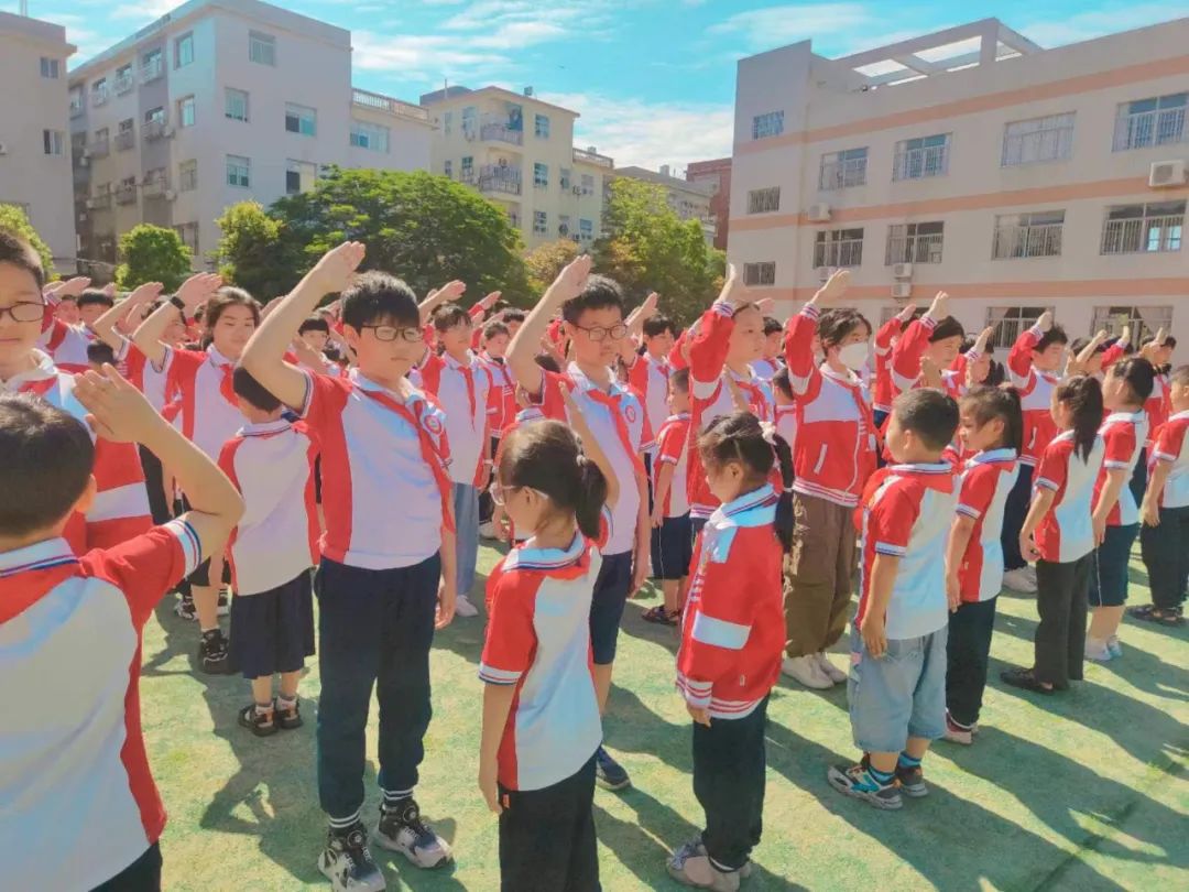 “红领巾爱祖国”——元光小学宝树校区新生入队仪式 第14张