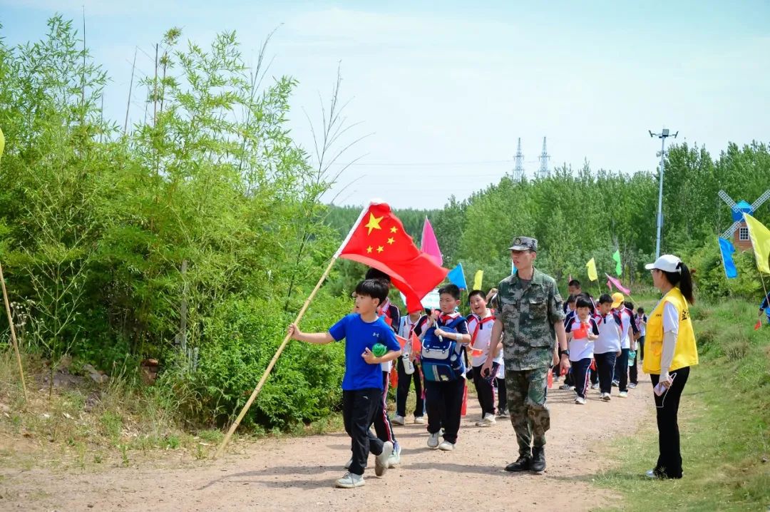 【全环境立德树人】上合示范区实验小学“学思践悟 勇创未来”庆六一系列活动 第40张