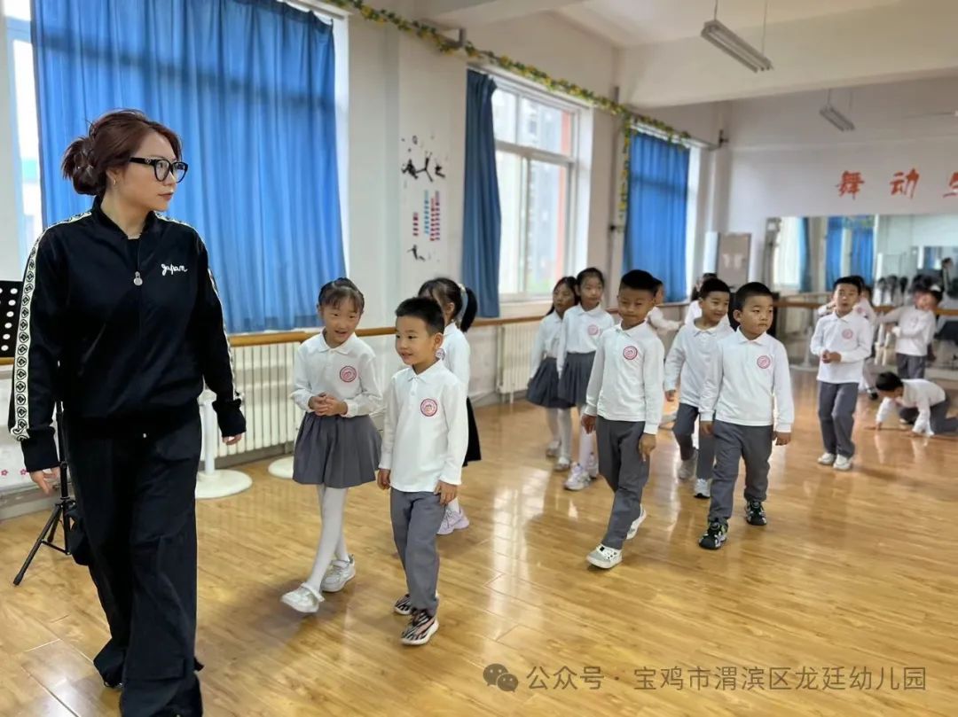 小学初体验 衔接助成长——宝鸡市渭滨区龙廷幼儿园参观小学活动 第23张