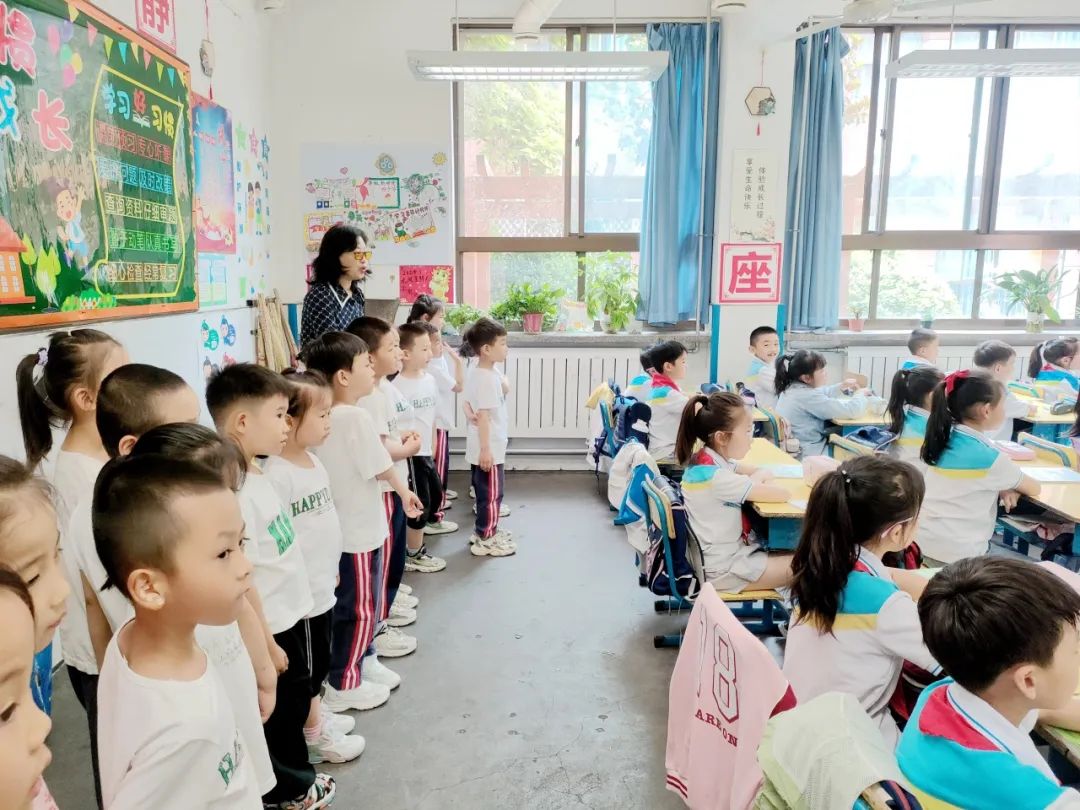 小学零距离  成长初体验 ——阎良区第一幼儿园大班幼儿参观小学纪实 第45张