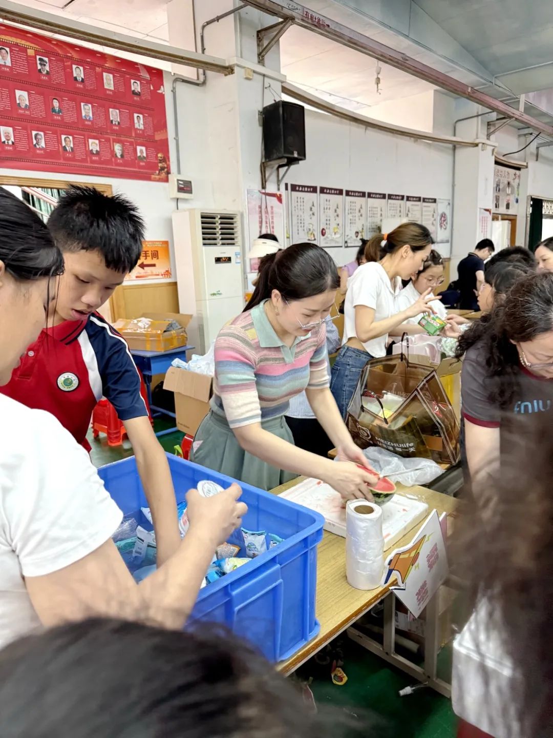 【幸福桂园】桂园小学六一儿童节:爱心义卖与美食嘉年华展现童心大爱 第20张