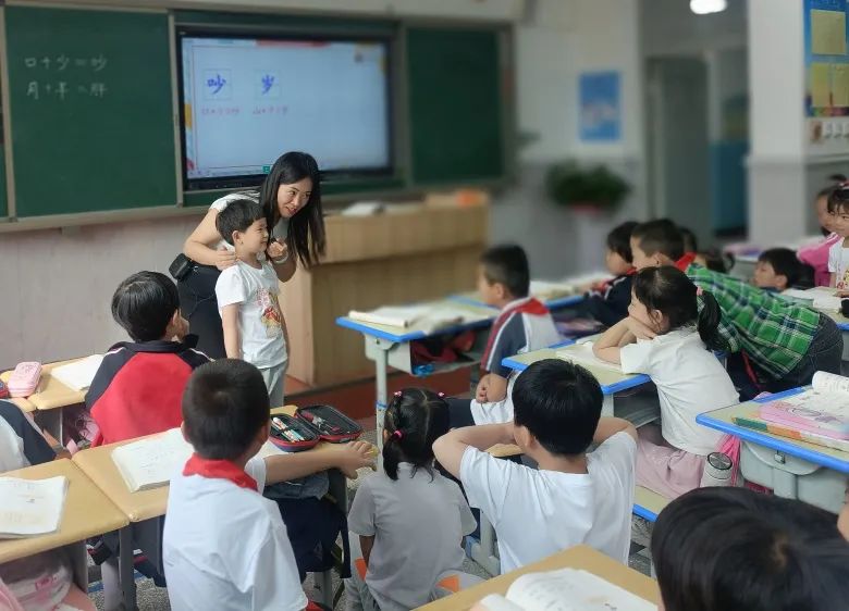 美好初夏,“幼”见小学——鹭岛幼儿园大班幼儿参观川北小学纪实 第11张