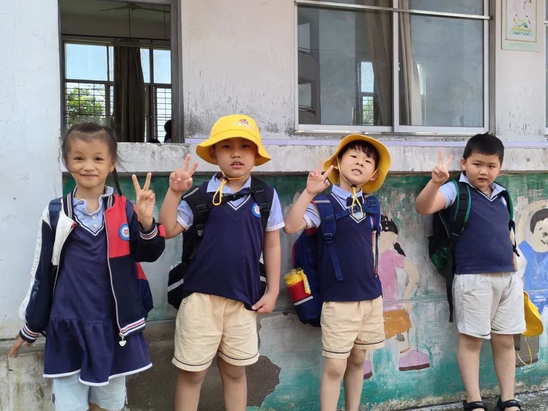 【幼小衔接】“趣”见小学,“幼”见美好——漳浦县六鳌第二中心幼儿园大班参观小学活动 第70张