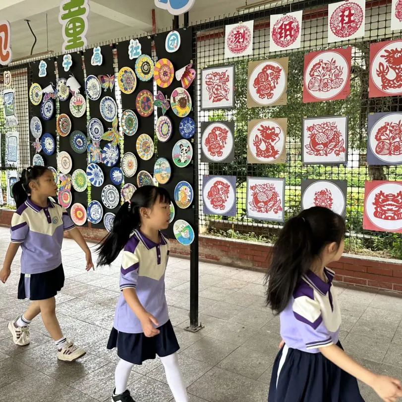 【学前教育宣传月】赴成长之约,启小学之旅——平和县第四实验幼儿园大班参观小学活动 第74张