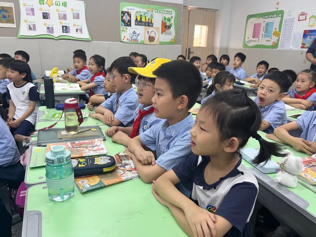 【幼小衔接】初探小学,赴一场成长之约——郑州市中原区锦艺实验幼儿园大班参观锦艺小学 第22张