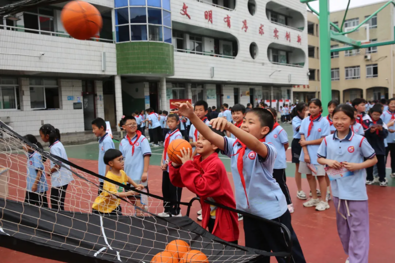 章旦小学六一儿童节系列活动 第7张