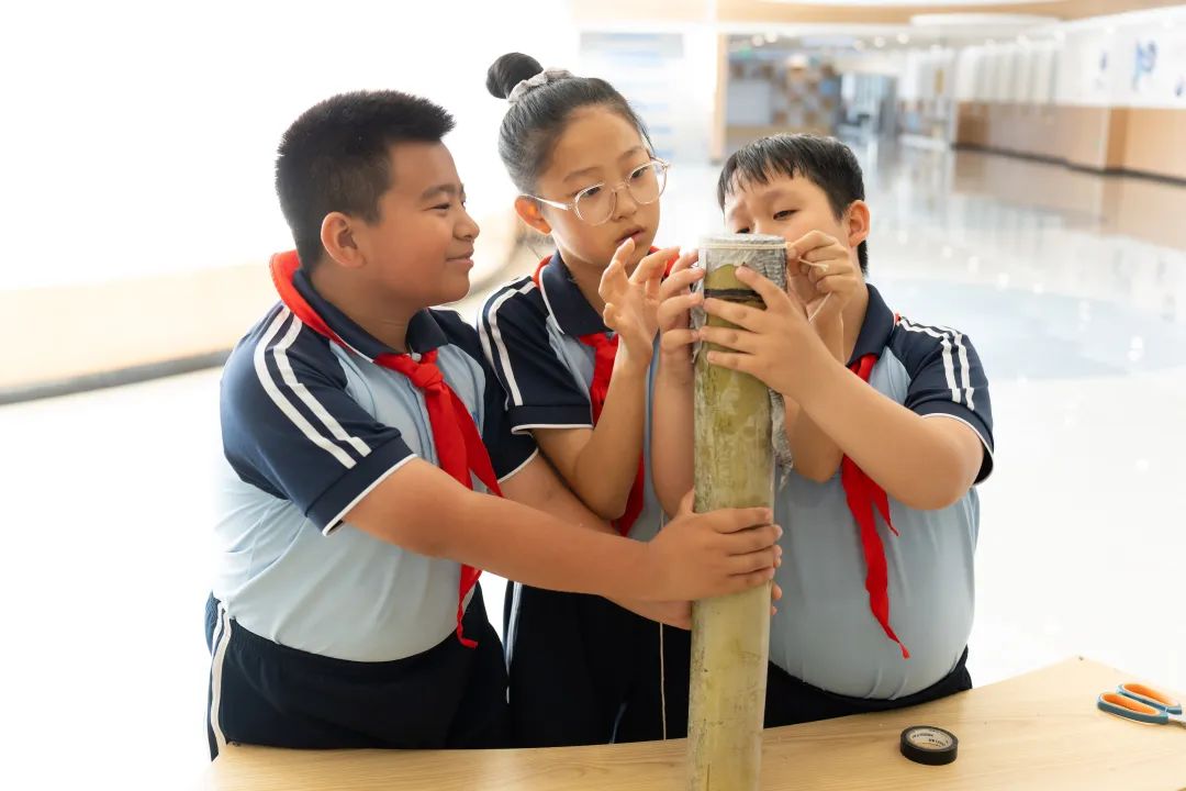 城阳区红岛小学庆祝“六一”国际儿童节表彰大会暨第二届校园艺术节汇报展演 第19张