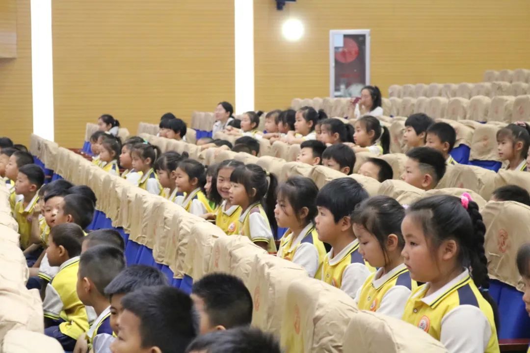 【泉引桥•春晖】小学零距离 成长初体验——幼儿园参观小学活动 第17张