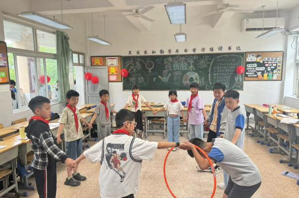 童星携手·悦享古山——大司巷小学教育集团胡库小学童趣六一心理游园会 第12张