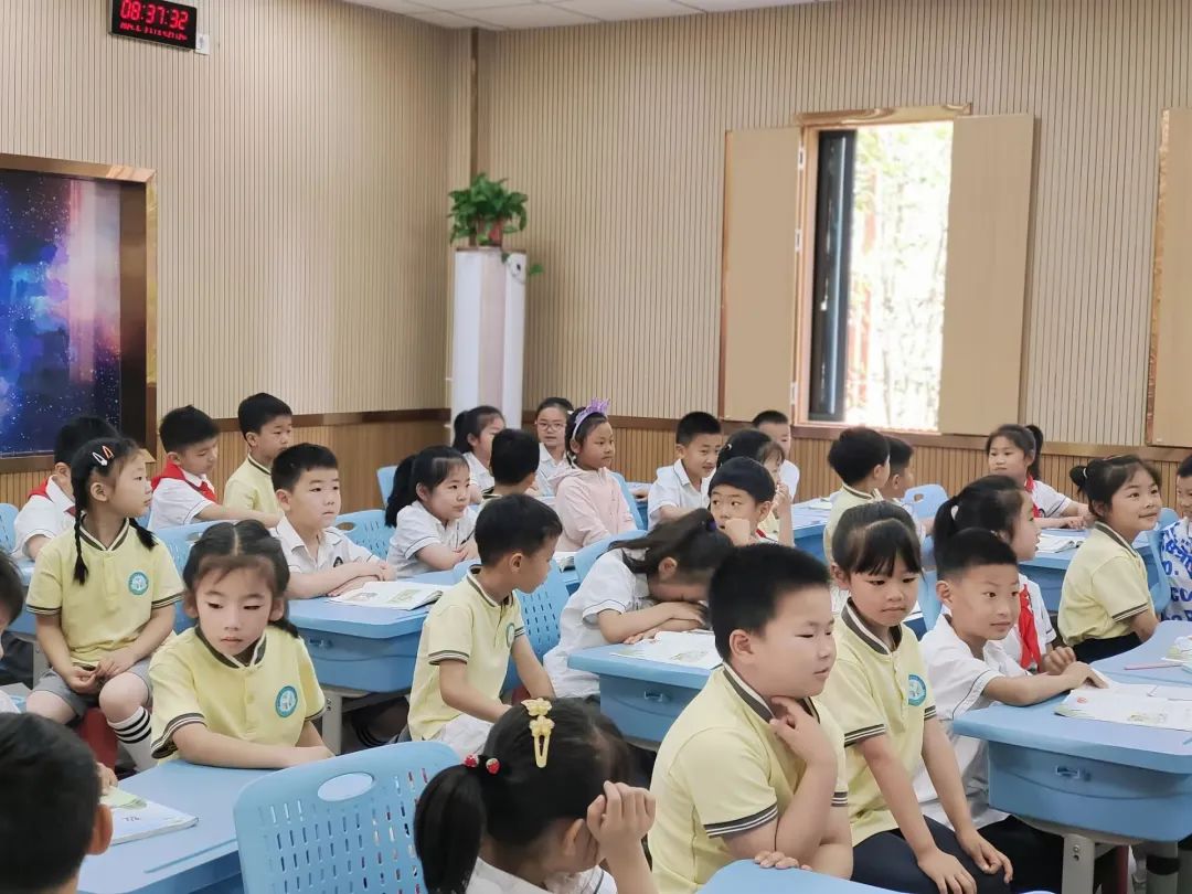 初探小学 “幼”见成长——合肥市琥珀名城和园幼儿园大班幼儿走进小学 第14张