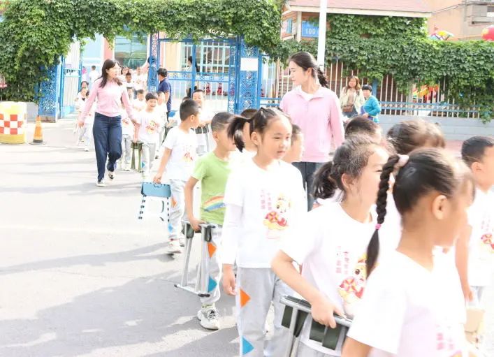 美好初夏,“幼”见小学——鹭岛幼儿园大班幼儿参观川北小学纪实 第4张