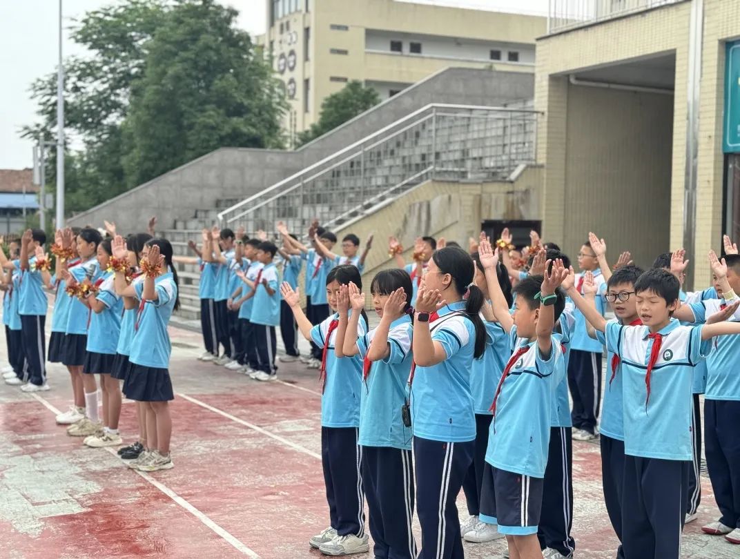 珠晖区上托小学教育集团上托小学校区第十五周升旗仪式暨主题朝会展示 第16张