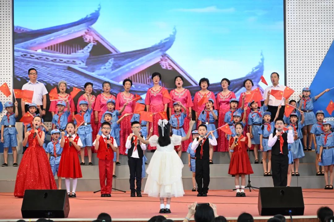 红领巾爱祖国,好少年心向党——记曾营小学2023-2024学年六一表彰大会暨蓝帆美育节文艺汇演 第36张