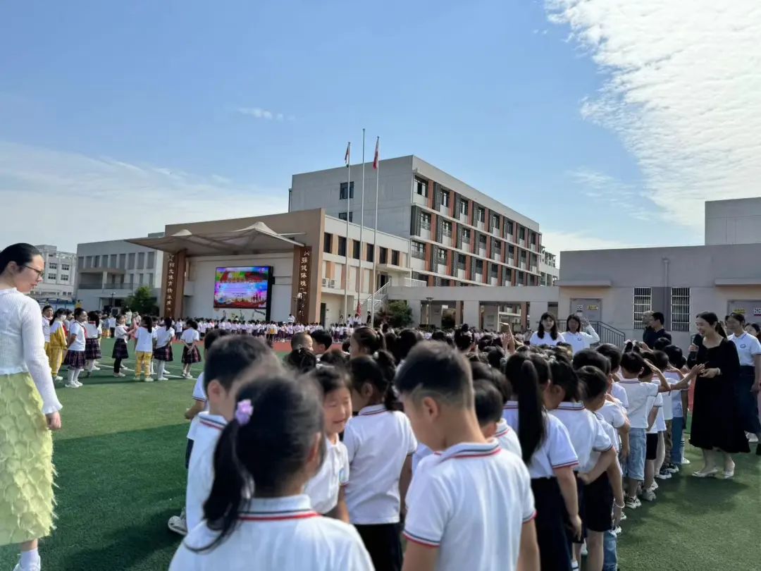 【幼小衔接】走进小学,体验成长——无为市南惠幼儿园教育集团本部大班组参观小学活动 第74张