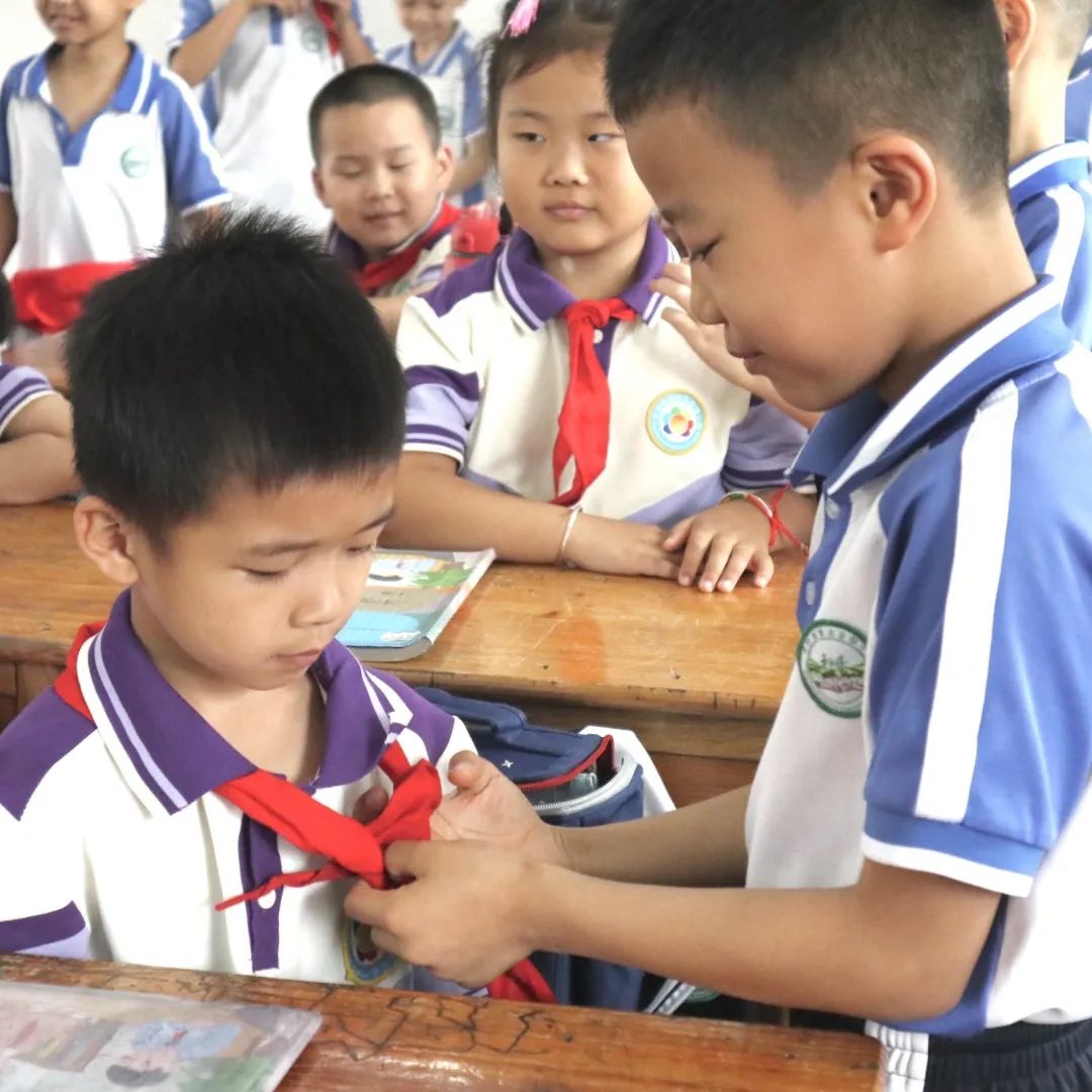 【学前教育宣传月】赴成长之约,启小学之旅——平和县第四实验幼儿园大班参观小学活动 第44张