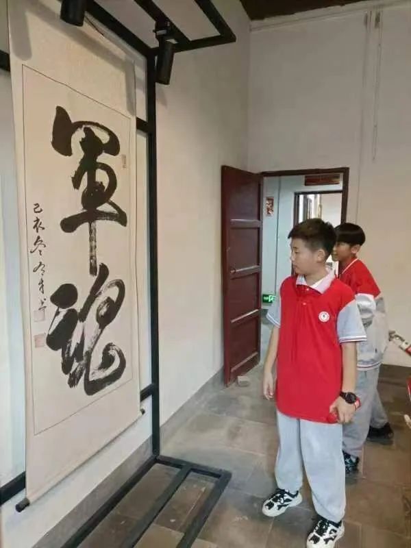 不一样的“六一”儿童节——大冶市实验小学组织少先队员参观大冶兵暴旧址 第6张