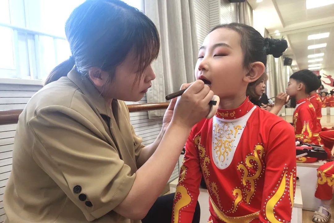 喜报:宝船小学荣获2024年鼓楼区第十二届校园啦啦操大赛一等奖! 第28张