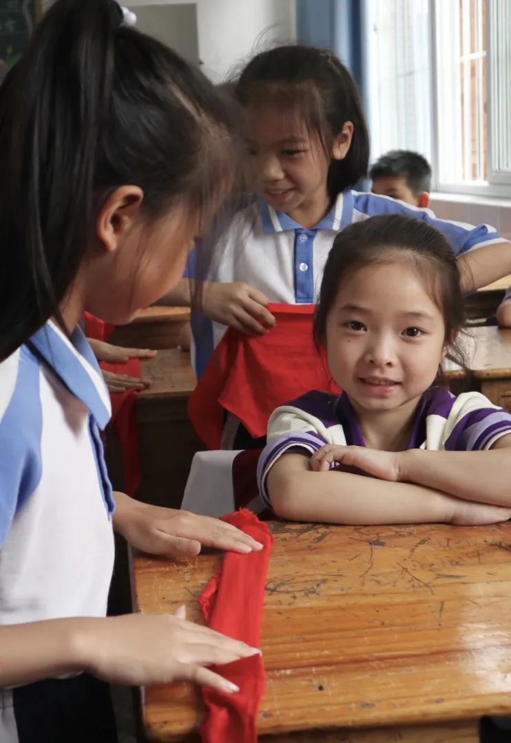 【学前教育宣传月】赴成长之约,启小学之旅——平和县第四实验幼儿园大班参观小学活动 第53张