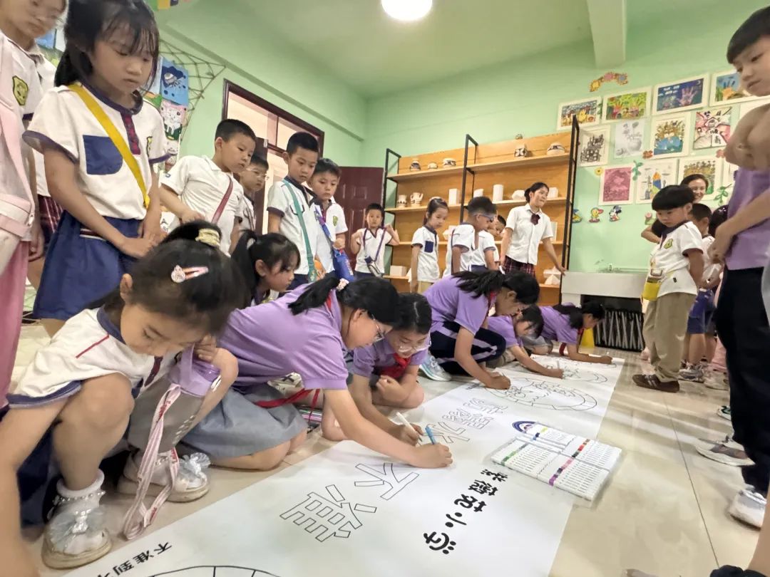 走进紫薇苑小学 赴一场成长之约——优冉幼儿园小朋友参观小学活动 第9张