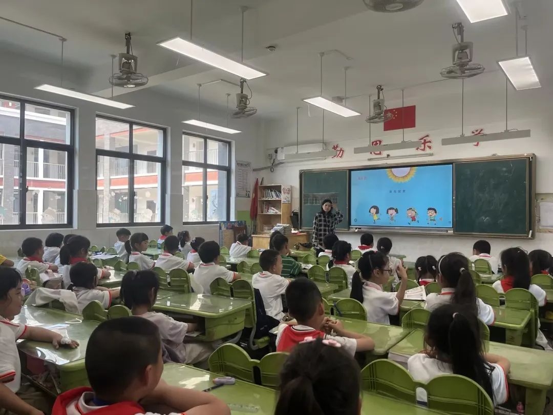 【张謇一小教育集团·五里树小学】心向阳光,健康成长 ——南通市五里树小学心理健康教育月主题活动 第26张