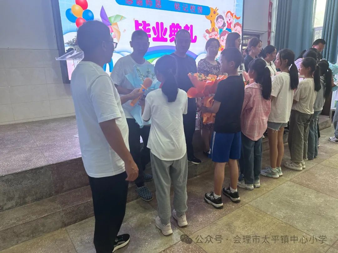 会理市太平镇中心小学2018级毕业班“感谢师恩,铭记校情”毕业典礼 第36张