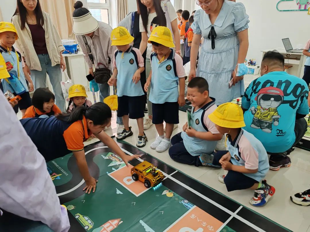 探秘小学日  筑梦向未来——魏桥创业北海幼儿园大班级部参观小学活动 第40张