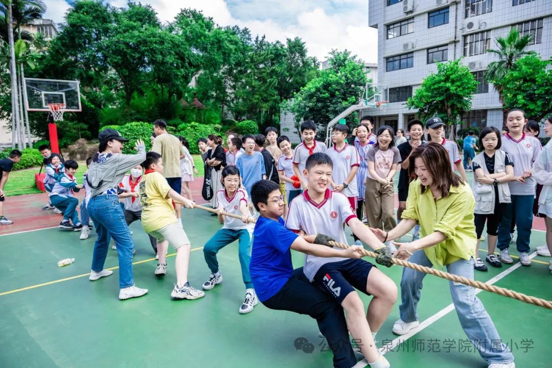 泉州师范学院附属小学举行“红领巾爱祖国”庆祝“六一”儿童节主题队日活动 第27张