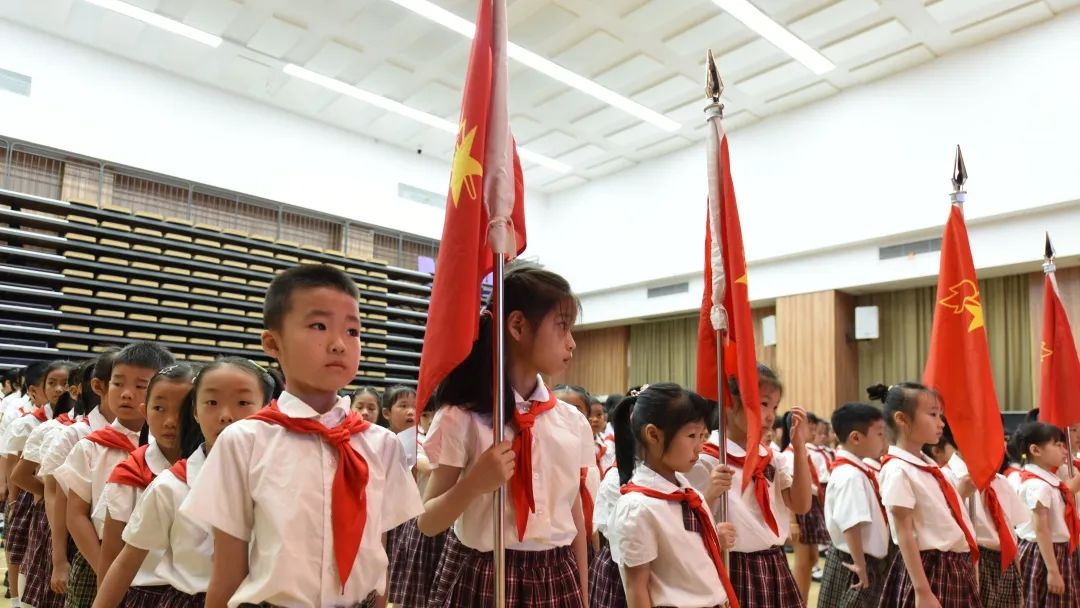 红领巾  爱祖国——福南小学2024年一年级新队员分批入队仪式 第50张