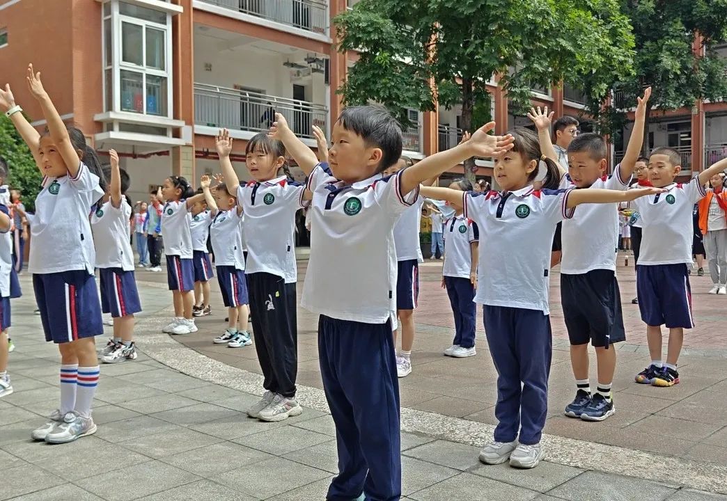 【艾幼动态】走进小学,玉艾携手,筑梦成长--科技城新区艾乐幼儿园参观小学记 第35张