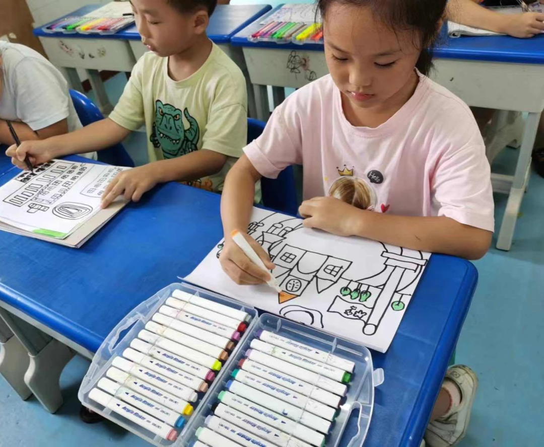 初探小学.礼遇成长——合浦县实验幼儿园开展幼小衔接系列活动之参观合浦县实验小学活动 第11张