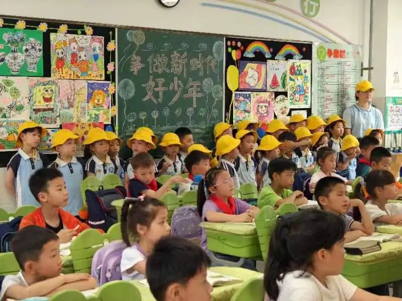 合肥市菊园幼儿园:走呀!去小学!——2024年大班组参观小学活动 第30张