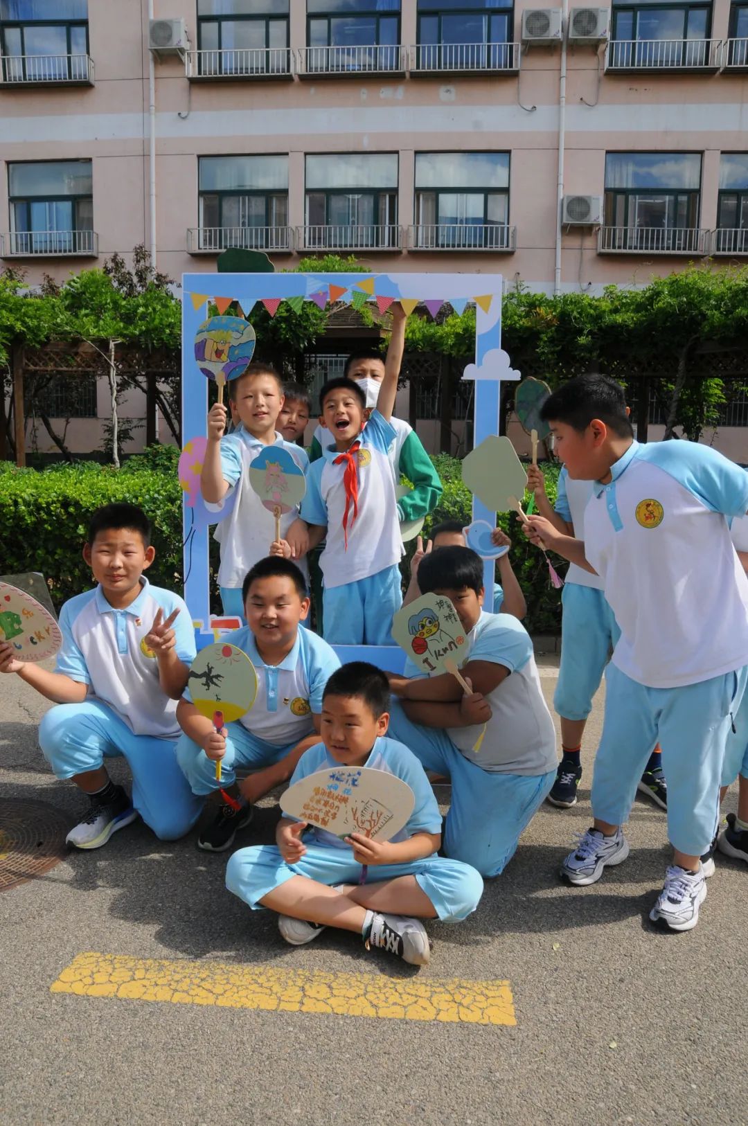 童心飞扬  快乐翱翔——中关村第一小学顺义学校“六一”儿童节嘉年华活动 第318张