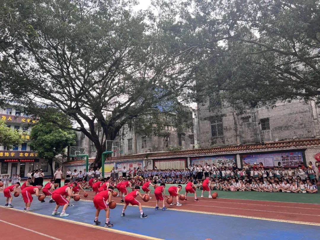 初探小学.礼遇成长——合浦县实验幼儿园开展幼小衔接系列活动之参观合浦县实验小学活动 第67张