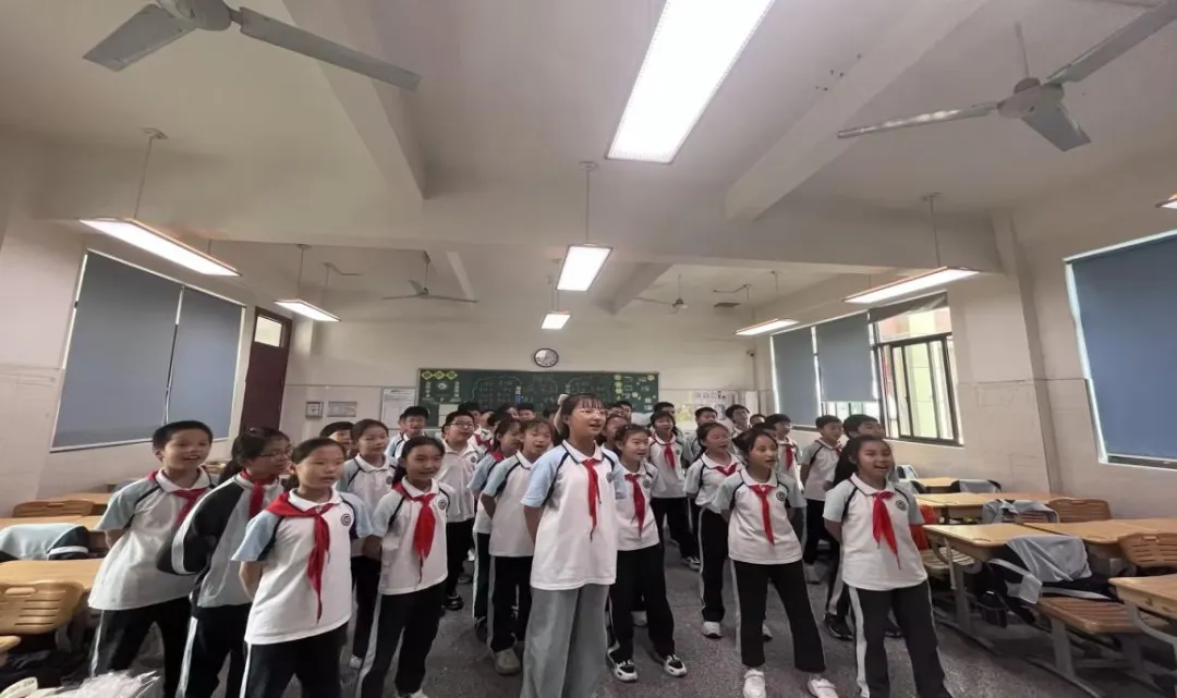 山海情牵共成长——记无锡市石塘湾中心小学和海东市平安区平安小学四年级云成长仪式 第6张