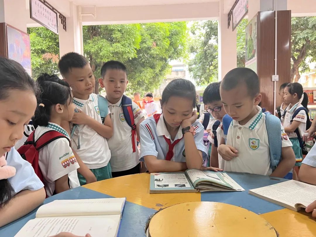 初探小学.礼遇成长——合浦县实验幼儿园开展幼小衔接系列活动之参观合浦县实验小学活动 第92张