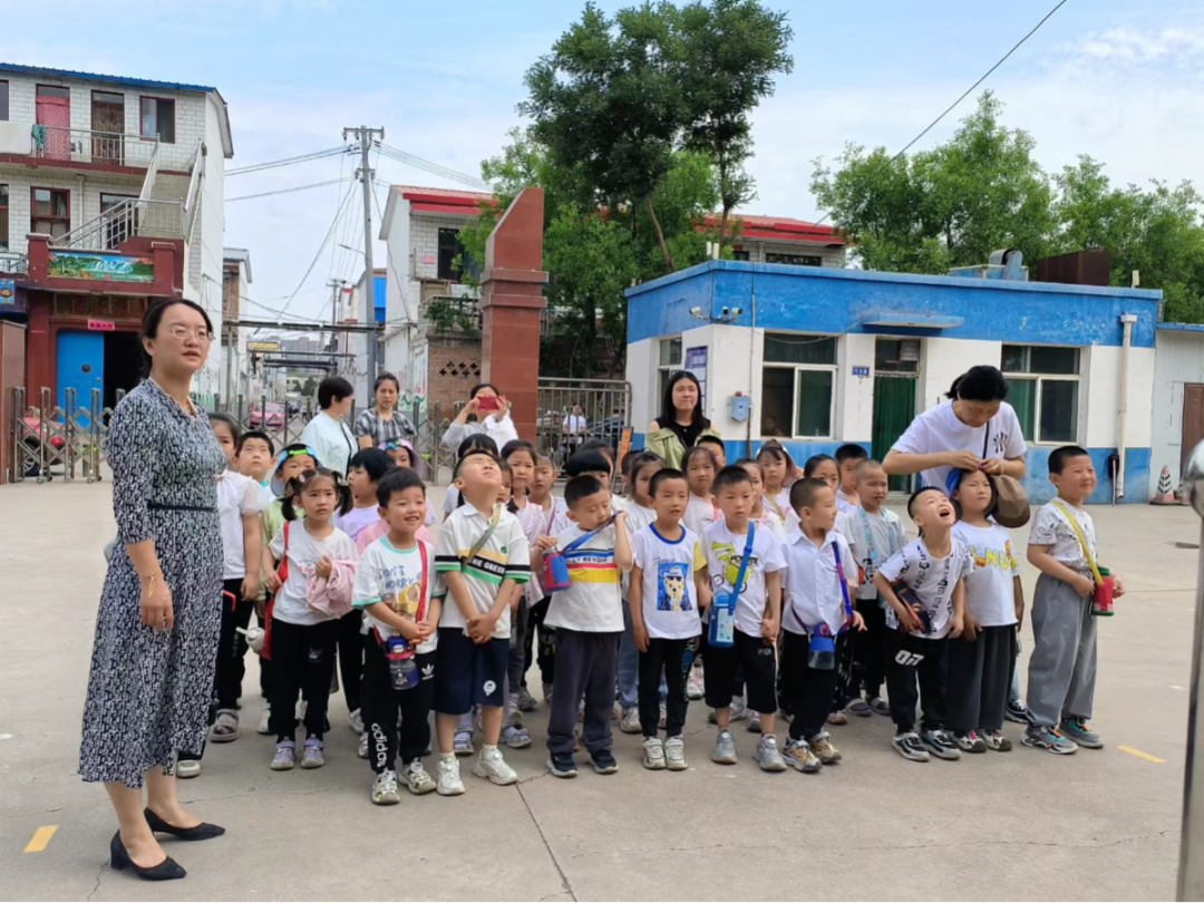 【西苑园动态】走进小学校园  科学幼小衔接 ——榆次七幼教育集团西苑园大班幼儿走进小学 第18张