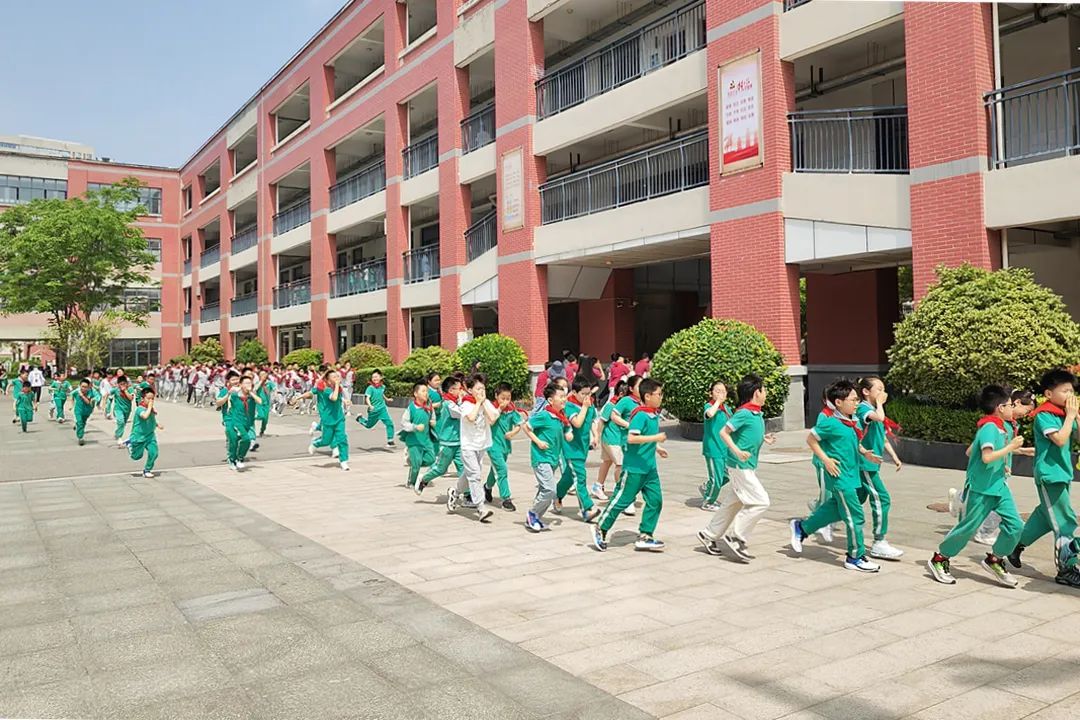 【宿迁市实验小学100+26】培养完整的人 做更好的自己—— 宿迁市实验小学五月大事记 第64张