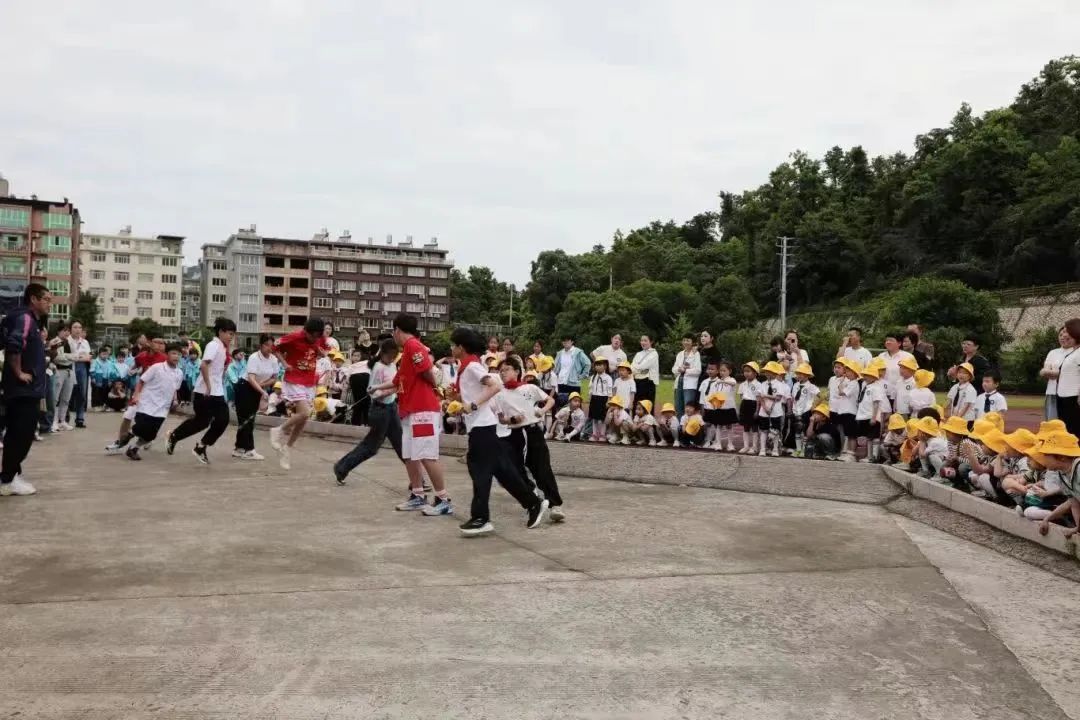 【儿童友好】参观小学初体验,幼小衔接促成长——乐清市湖雾镇幼儿园幼小衔接走进小学实践活动 第14张