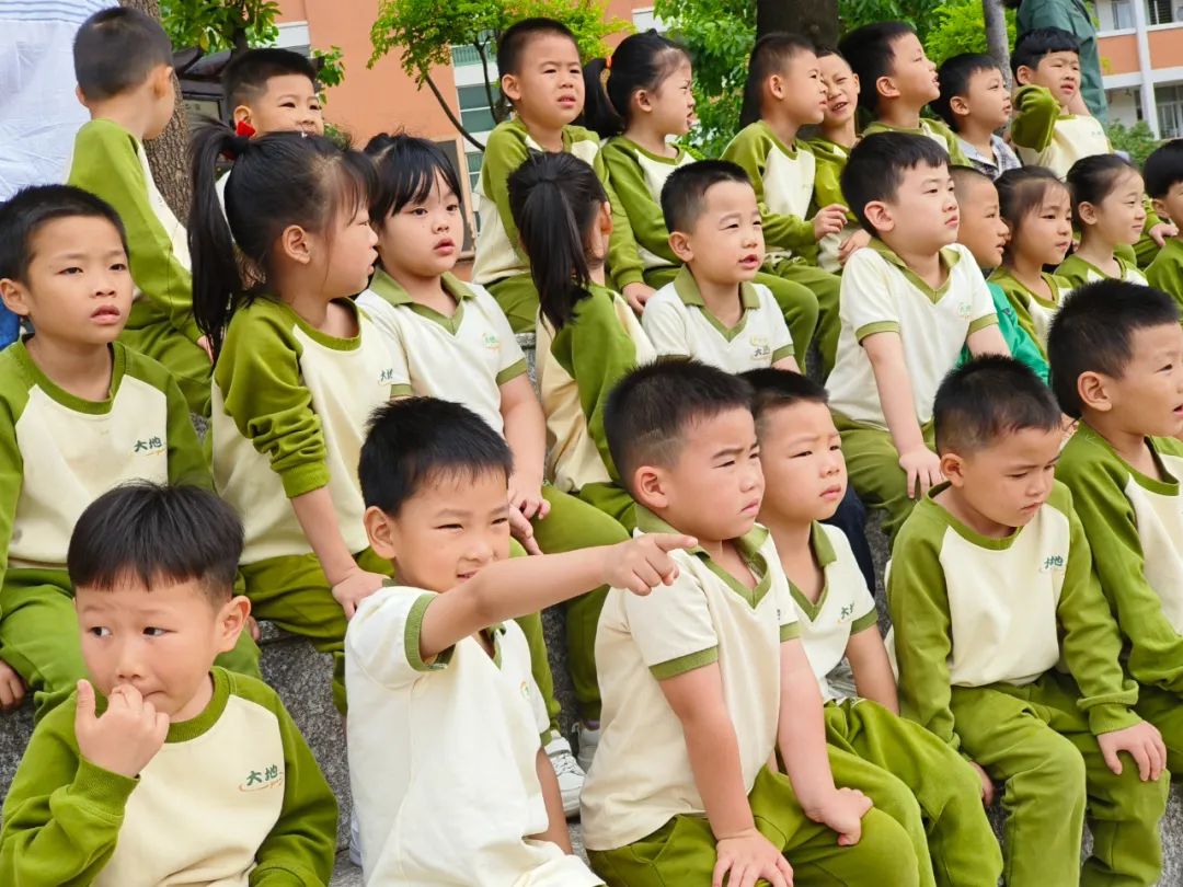 小学初体验,衔接促成长——西边小学迎接大地幼儿园进校参观体验 第2张