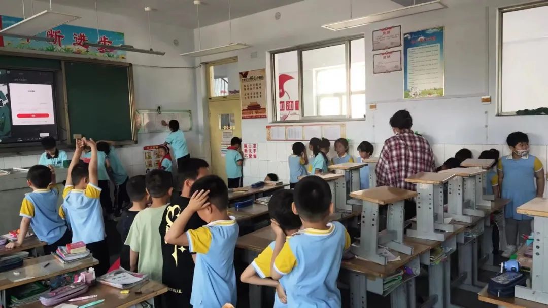 [知行教育]初探小学  礼遇成长——方下中心小学迎接方下街道幼儿园小朋友记实 第19张