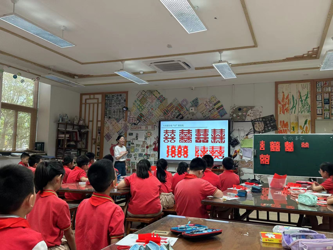 |浙大教科海创小学|实践·研讨·艺起成长——海创小学艺术组实习老师展示课活动 第22张