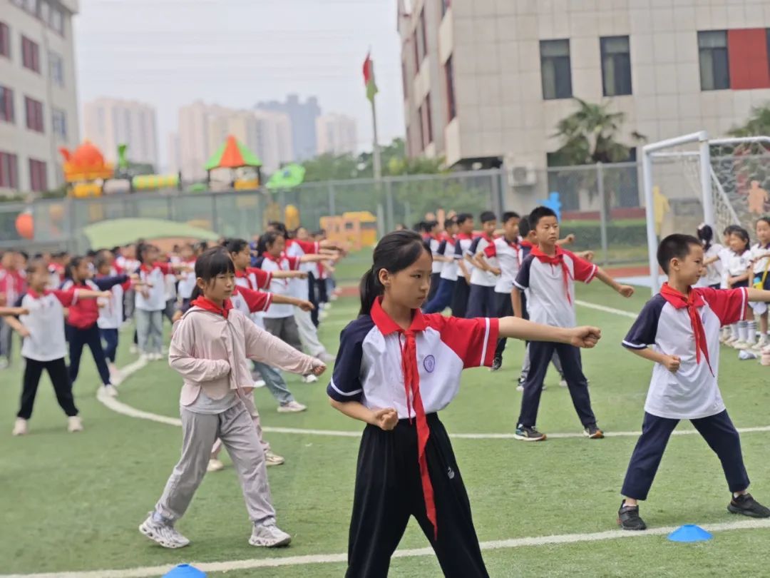 【滴宝园·幼小衔接】小学初体验  幼小零衔接 ——咸阳市秦都区育英名桥幼儿园大班幼小衔接活动 第43张