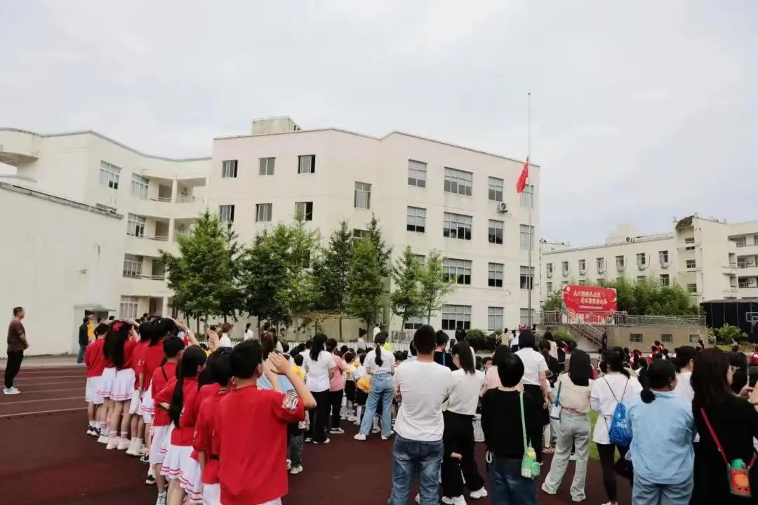 【儿童友好】参观小学初体验,幼小衔接促成长——乐清市湖雾镇幼儿园幼小衔接走进小学实践活动 第12张