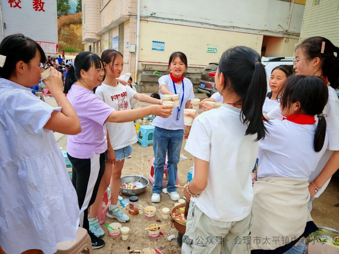 会理市太平镇中心小学2018级毕业班“感谢师恩,铭记校情”毕业典礼 第61张