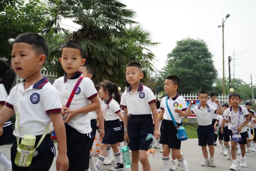 【滴宝园·幼小衔接】小学初体验  幼小零衔接 ——咸阳市秦都区育英名桥幼儿园大班幼小衔接活动 第18张